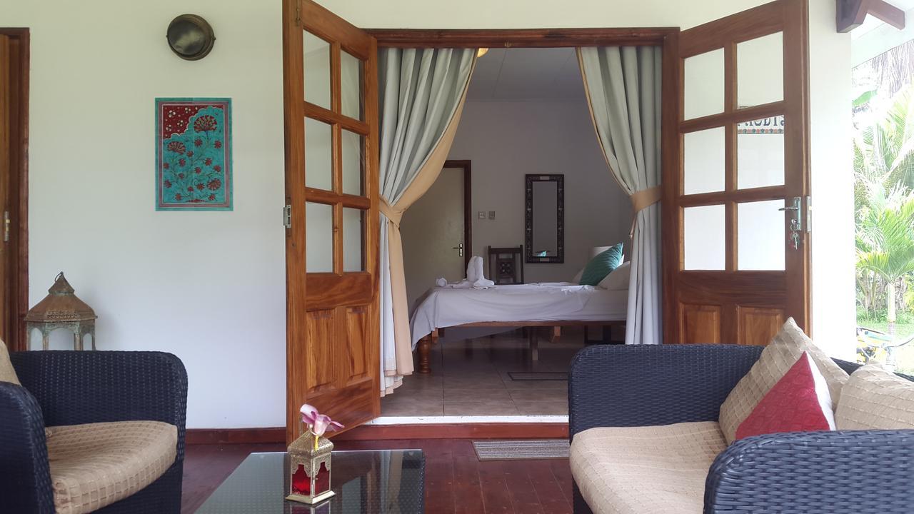 Paodise Guesthouse La Digue Exterior photo